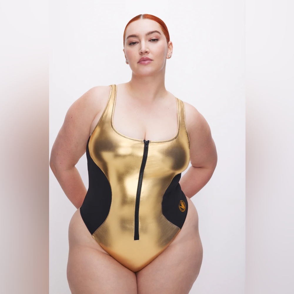 Good American Body Glove Swimsuit